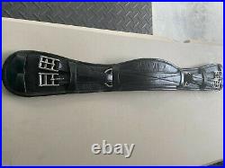 Nunn Finer Piaffe 30 Dressage Girth. Used. Good condition. As is