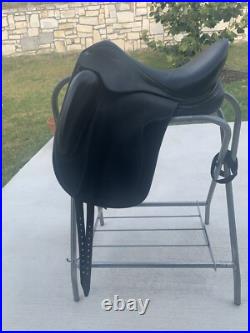 Peter Horobin Stride Free Elite. 17.5 M/W + PREMIUM STIRRUPS, LEATHERS, GIRTH