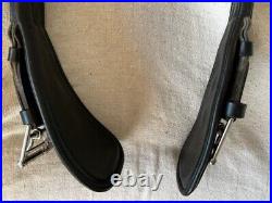 Prestige Shaped Dressage Girth Black Leather 30 Pre-Owned Good Condition
