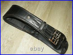 SCHLEESE Padded Shaped Black Dressage Girth Elastic on Both Ends Size 32