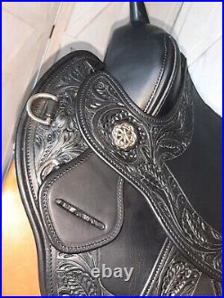 Schleese Cadence Western Dressage Saddle & Accessories 16