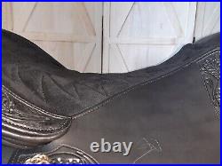 Schleese Cadence Western Dressage Saddle & Accessories 16