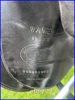 Schleese Wave Dressage Saddle 17.5 MW Black Schleese Wave Dressage Saddle 17.5 MW Black