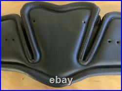 Stubben Equi-Soft Girth Black/Black Leather 24/60cm EUC