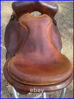 Synergist Saddle. Size 16 Seat