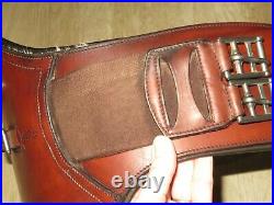 Terrific Quality Brown Leather Contrast Padded Short Dressage Stud Girth 24 26