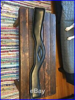 Total Saddle Fit Leather Dressage Girth Black Size 30. In great condition