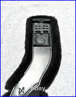 Total Saddle Fit STRETCHTEC Dressage Girth 28 Black with Fleece Liner