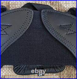 Total Saddle Fit StretchTec Leather Dressage Girth & Removable Pad 24 BLACK