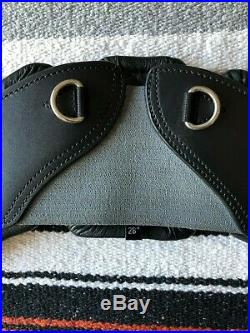Total Saddle Fit StretchTec Shoulder Relief Dressage Girth Black 28