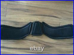 Total Saddle Fit StretchTec Shoulder Relief Leather Dressage Girth- Black 22