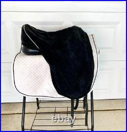 Trilogy Debbie McDonald Dressage Saddle 18 Medium Wide with Many Extras Trilogy Debbie McDonald Dressage Saddle 18 Medium Wide with Many Extras