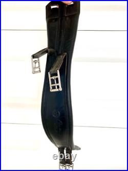 Trilogy Debbie McDonald Dressage Saddle 18 Medium Wide with Many Extras Trilogy Debbie McDonald Dressage Saddle 18 Medium Wide with Many Extras