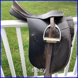 Used Dressage Saddle Coventry 17.5