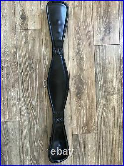 Used Prestige Dressage Girth with elastic 26 black / 65 cm