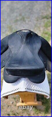 Wintec Isabell Dressage Saddle 18