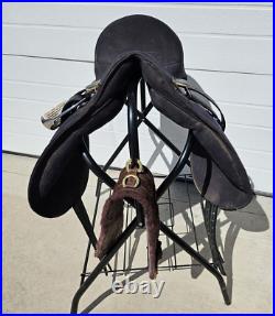 Wintec Sport Saddle 17 Light Weight All Around English Saddle Stirrups & Girth