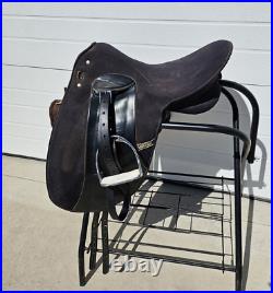 Wintec Sport Saddle 17 Light Weight All Around English Saddle Stirrups & Girth