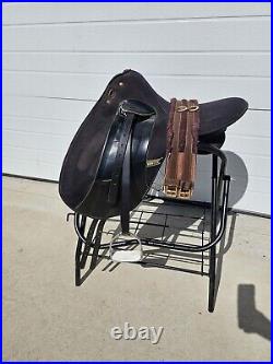 Wintec Sport Saddle 17 Light Weight All Around English Saddle Stirrups & Girth