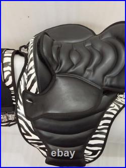 Zebra Treeless Bareback synthetic saddle + matching Girth + 14 Size For Horses Zebra Treeless Bareback synthetic saddle + matching Girth + 14 Size For Horses